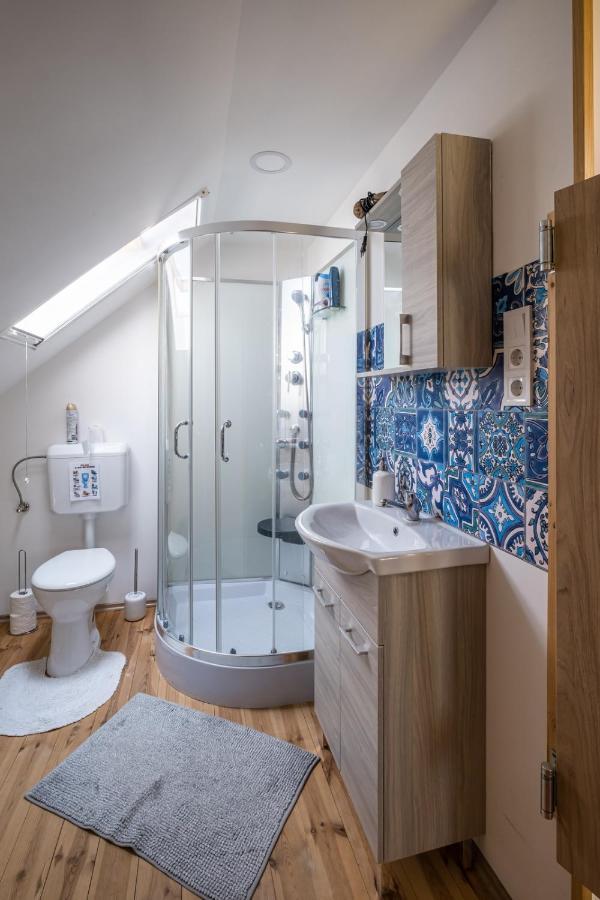 Szuerke Vendeghaz Balatonkenesen Apartment Luaran gambar