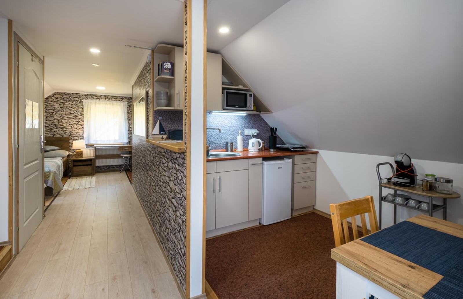 Szuerke Vendeghaz Balatonkenesen Apartment Luaran gambar