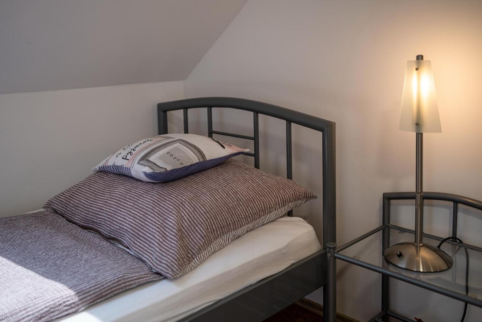 Szuerke Vendeghaz Balatonkenesen Apartment Luaran gambar
