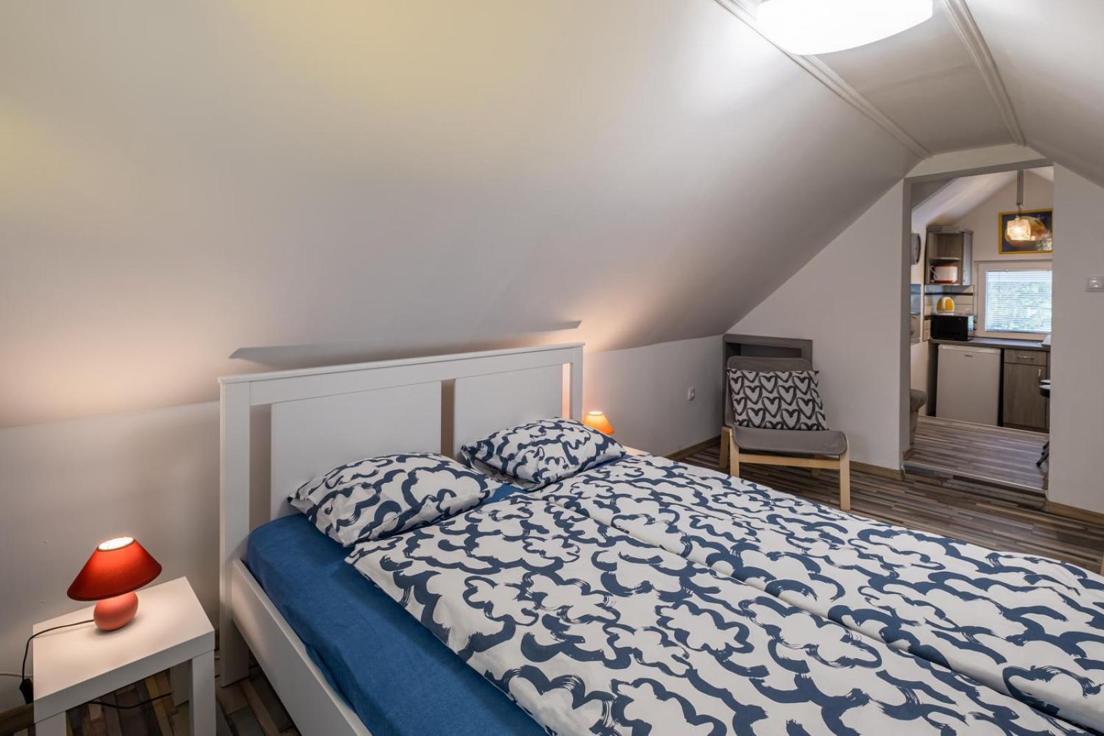 Szuerke Vendeghaz Balatonkenesen Apartment Luaran gambar
