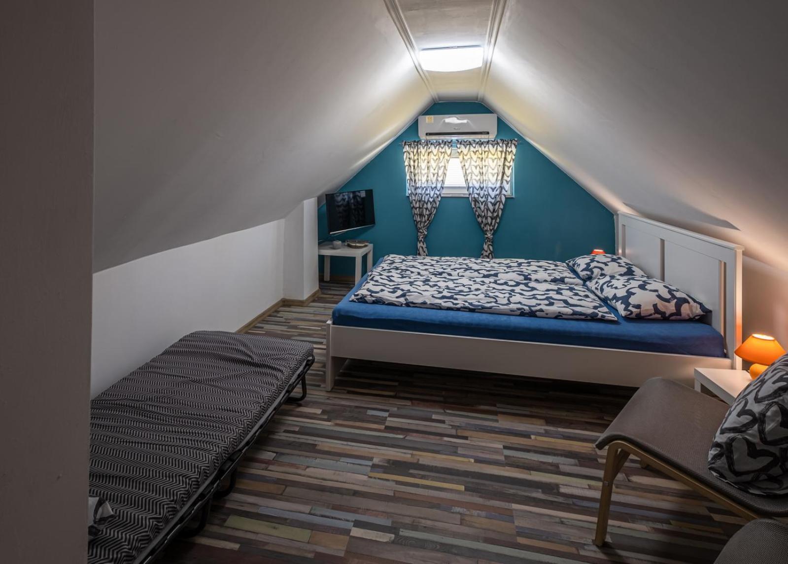 Szuerke Vendeghaz Balatonkenesen Apartment Luaran gambar