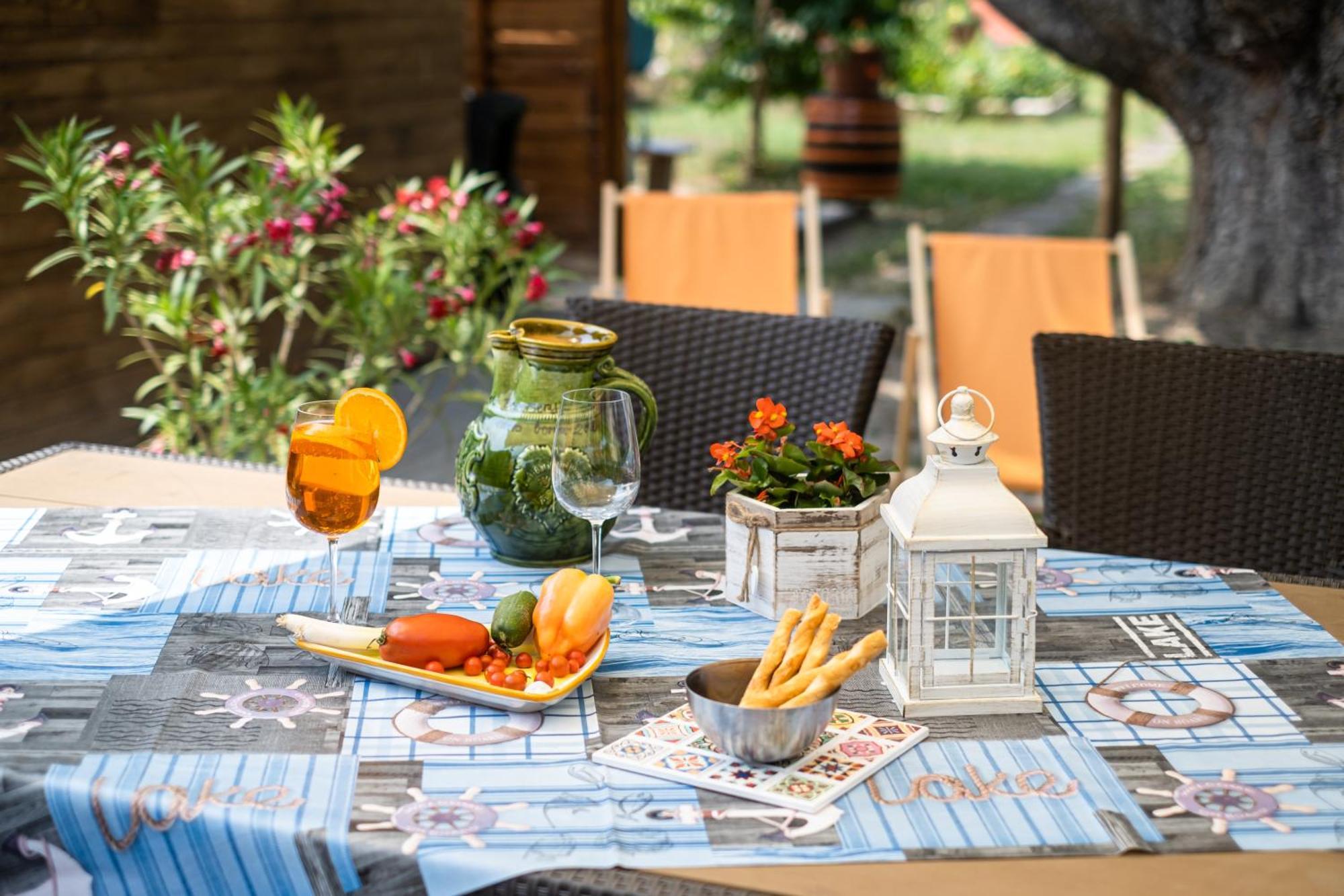 Szuerke Vendeghaz Balatonkenesen Apartment Luaran gambar